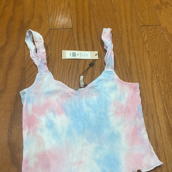 BCBGeneration Tops - NWT BCBGeneration tie dye ruffled camisole